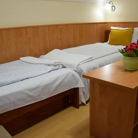 Zóna üdülő Panzió 3*