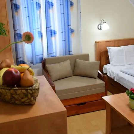 Bed and breakfast Zóna üdülő