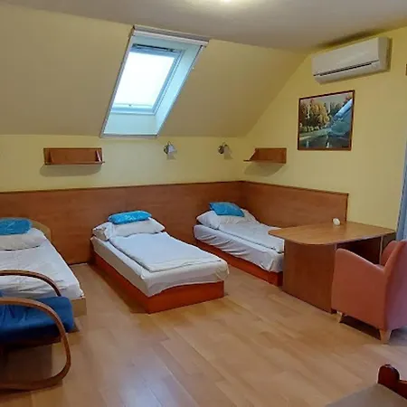 Zoeld Zona Ueduelo Bed & Breakfast Zamardi