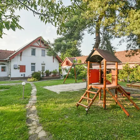 Zoeld Zona Ueduelo 3* Zamardi