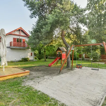Bed and breakfast Zóna üdülő