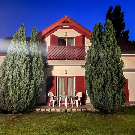 Zoeld Zona Ueduelo Bed & Breakfast 3*