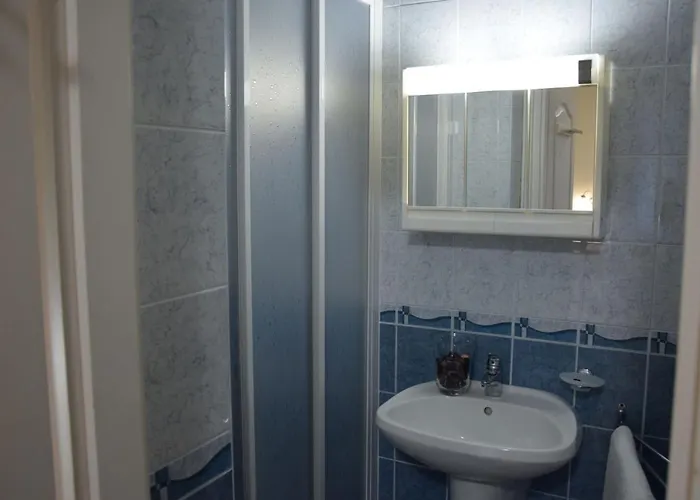 לינה וארוחת בוקר Zoeld Zona Ueduelo 3*